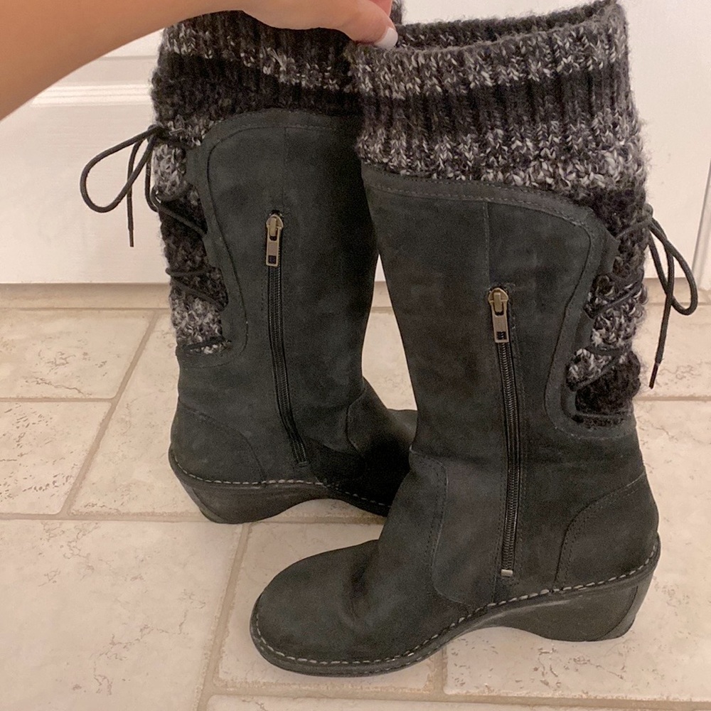 UGG black leather wedge boot